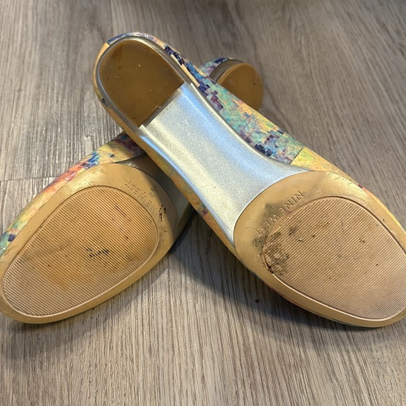 Nine West Multi Color Snakeskin Flats Size 9 - Picture 4 of 5